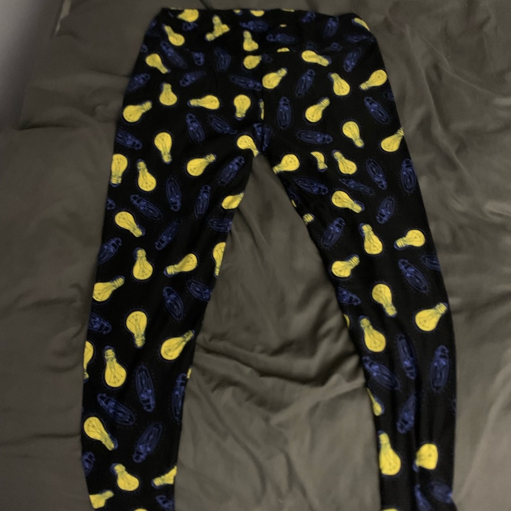 NWOT Lularoe leggings